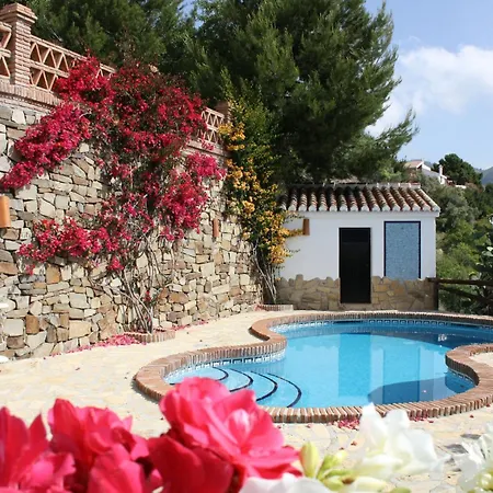 בית נופש Almencino Mit Pool Und Panoramaausblick *