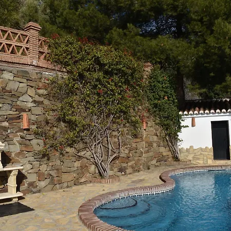 Almencino Mit Pool Und Panoramaausblick בית נופש *
